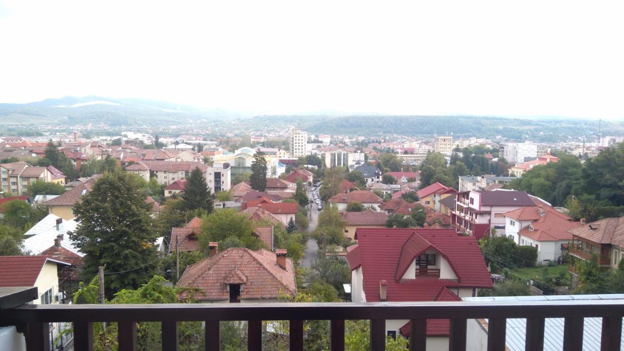 Hotel Panoramic Ramnicu Valcea Luaran gambar