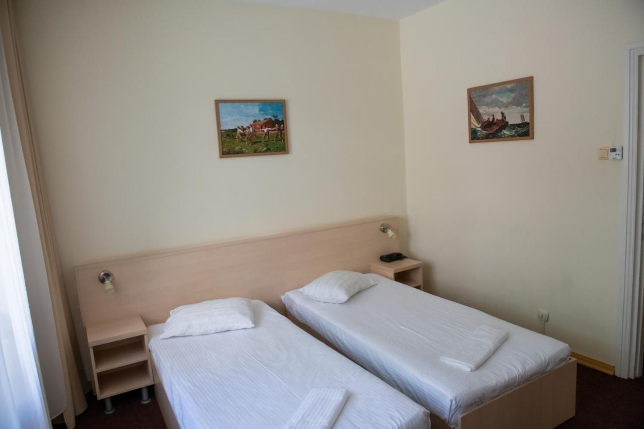 Hotel Panoramic Ramnicu Valcea Luaran gambar