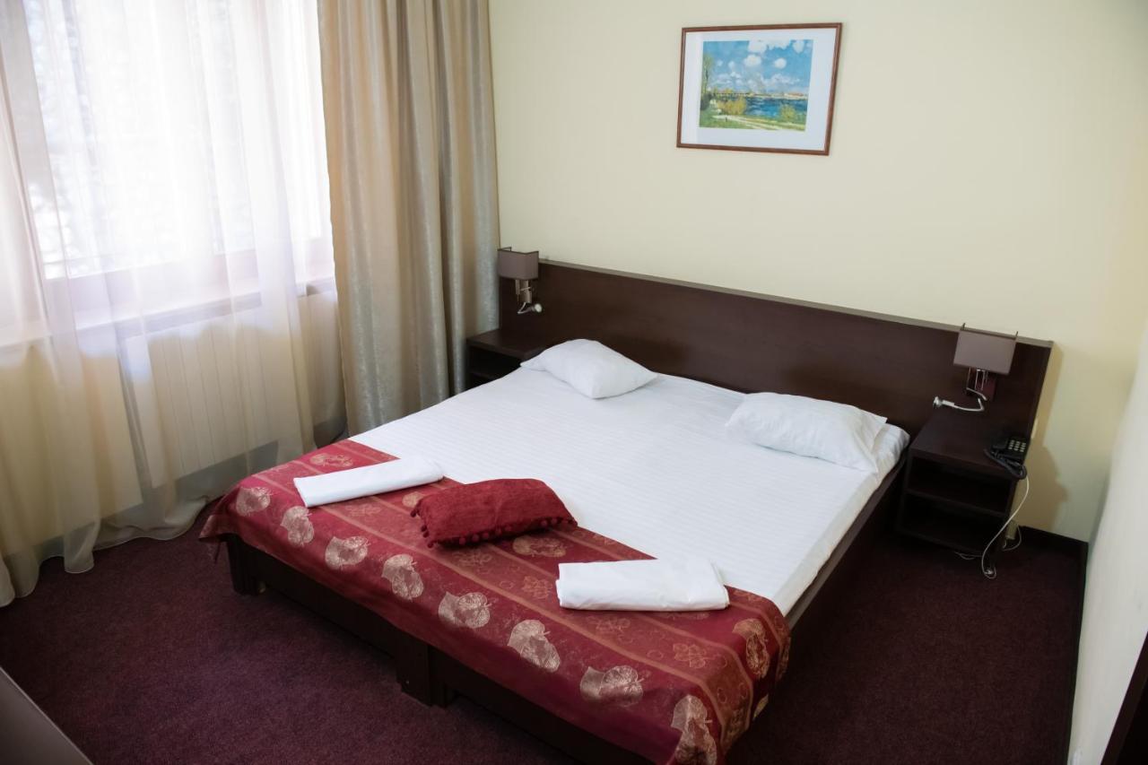 Hotel Panoramic Ramnicu Valcea Luaran gambar