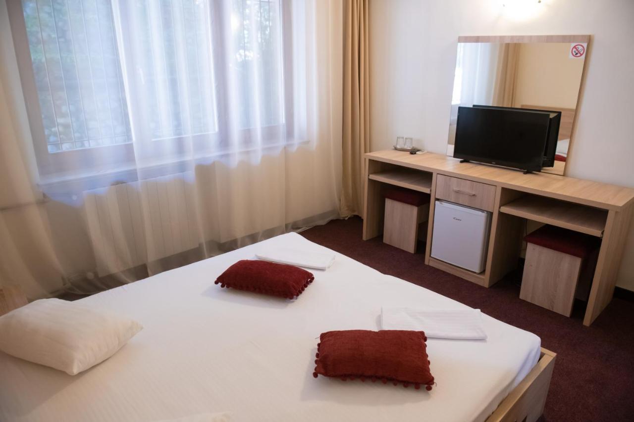 Hotel Panoramic Ramnicu Valcea Luaran gambar