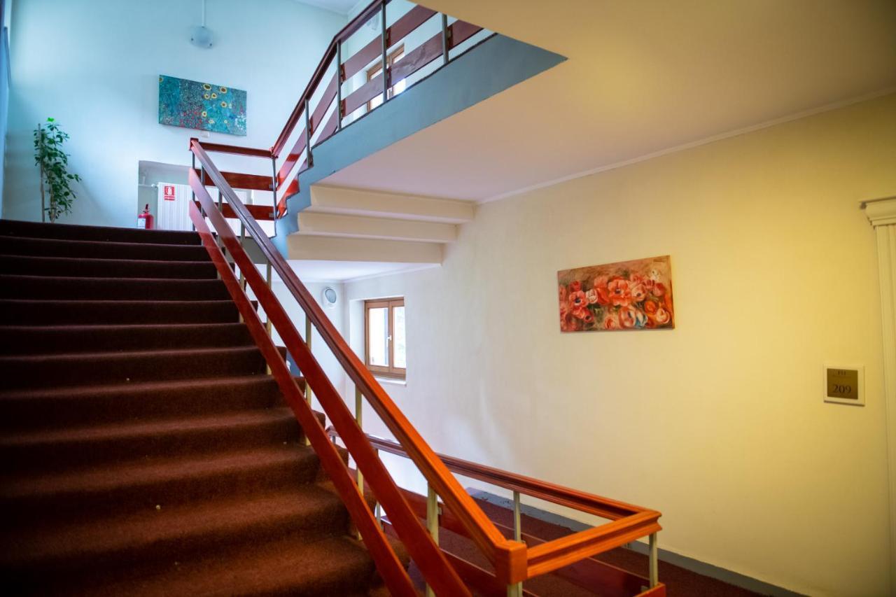 Hotel Panoramic Ramnicu Valcea Luaran gambar