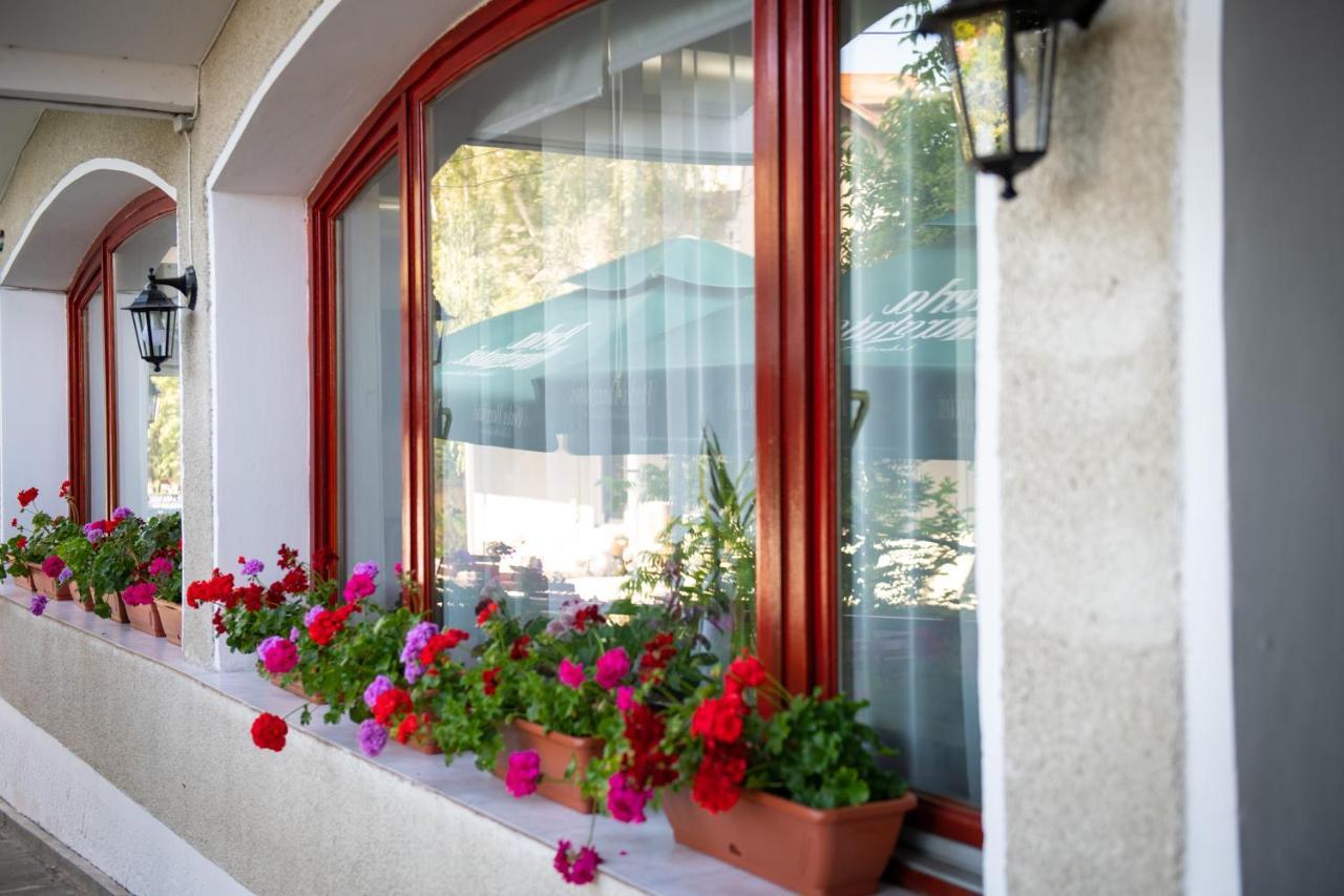 Hotel Panoramic Ramnicu Valcea Luaran gambar