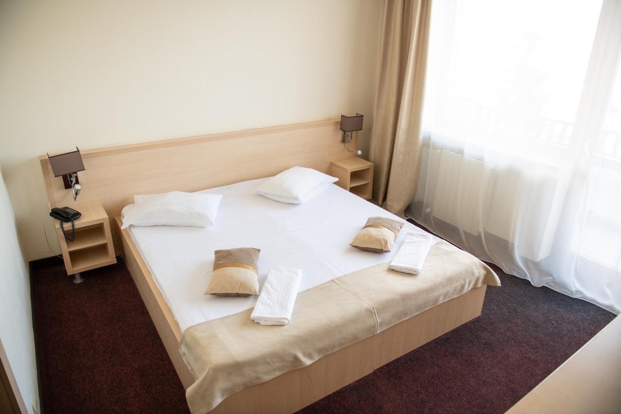 Hotel Panoramic Ramnicu Valcea Luaran gambar